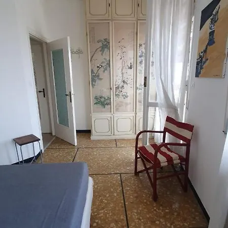 Daire Attico Vista Mare Con Terrazzo Alassio
