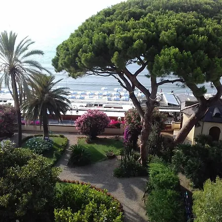 Attico Vista Mare Con Terrazzo Appartamento *